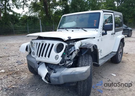 2016 Jeep Wrangler Sahara из США, поврежденный, VIN 1C4AJWBG8GL111158